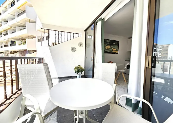 Ada's Nirvana, Heart Of Cristianos Apartment *